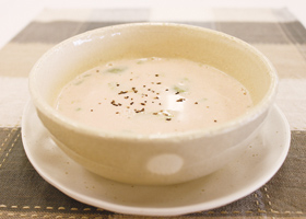 簡単トマトジュースでトマトスープ